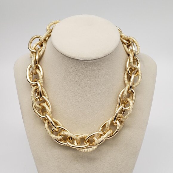 Authentic Louis Vuitton Gold Padlock w/ Unbranded Fashion Geometry Necklace - Picture 5 of 7